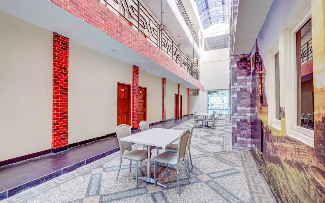 Tembok Batu Residence