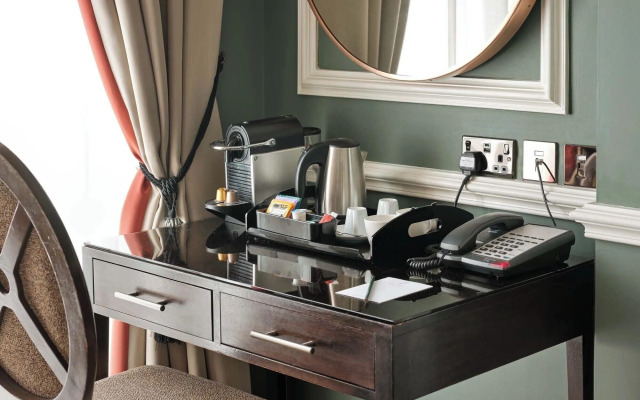 Montagu Place Hotel
