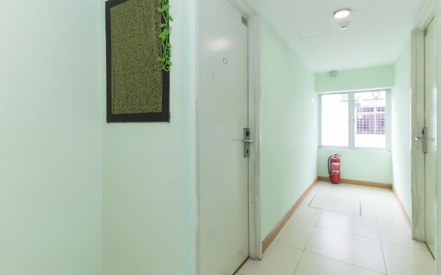 Super OYO 530 Dd Hotel