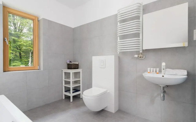 Beautiful House Korzkiew by Renters