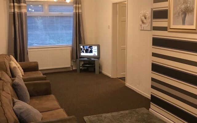 Stead Close