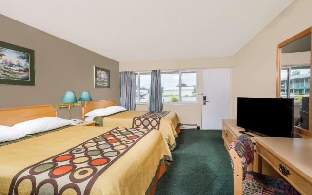 Quesnel Inn