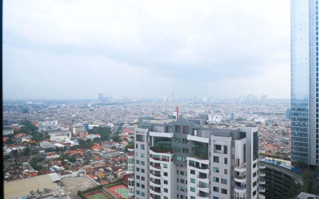 Luxurious 2br Apartment at the Peak Residence