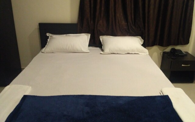 Hotel Honey Lodging