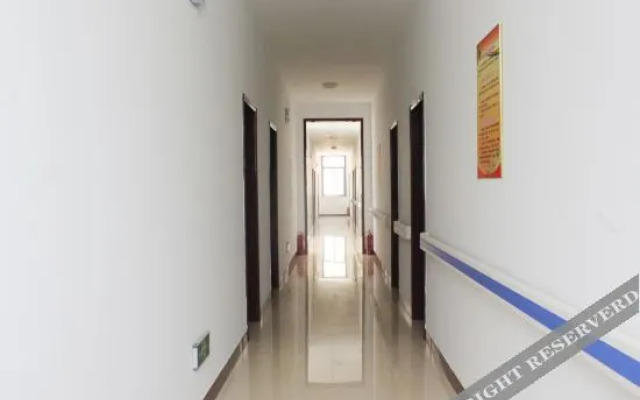 Rushan Hailv Hostel