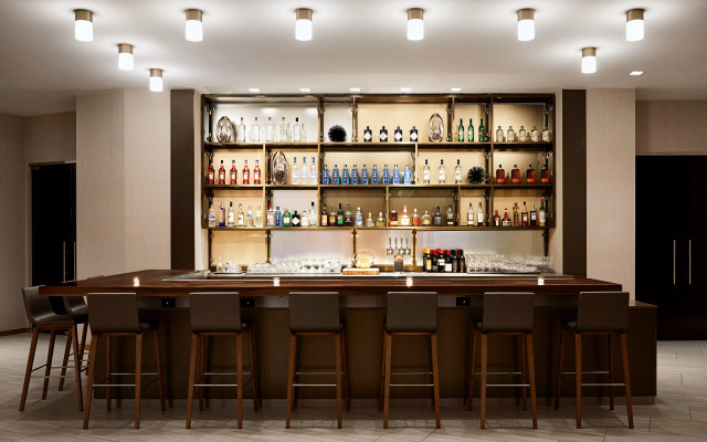 AC Hotel by Marriott Miami Aventura
