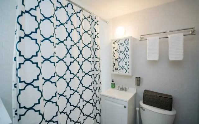 Newly Renovated Rino Retreat