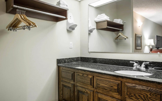 Quality Inn Laurinburg