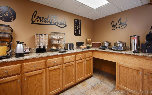 SureStay Plus Hotel By Best Western Poteau