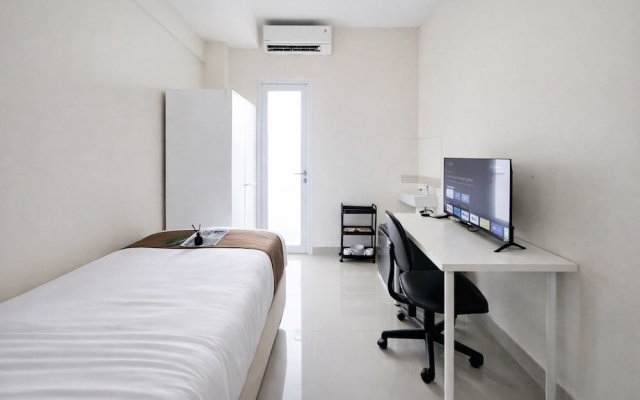 Good Deal Studio (No Kitchen) Apartment At B Residence – Guest Rooms – Tangerang