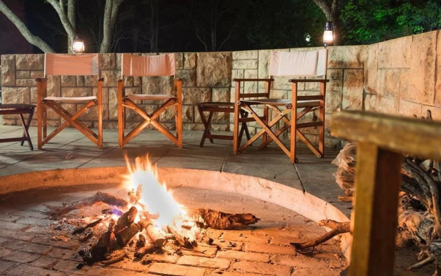 Izapa Bush And Game Lodge