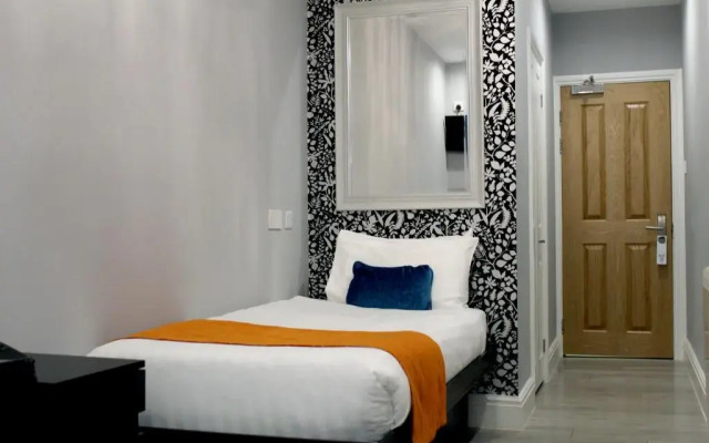 Greentree Hotel