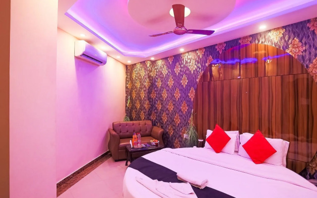 Airport Hotel Ambience Inn