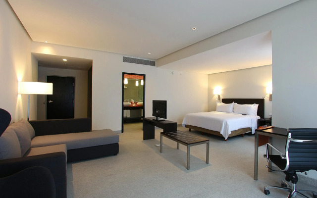 Fiesta Inn Merida