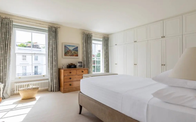 Portland Road X by Onefinestay