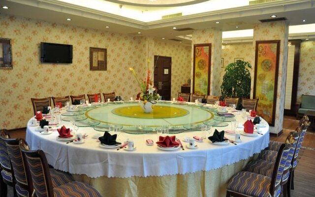 Qingdao Lilac Hotel