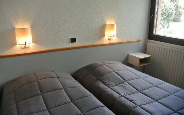 The Originals City, Hôtel Castel Burgond