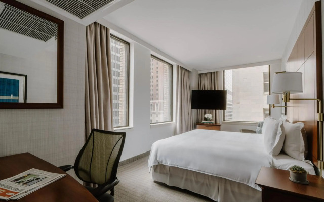 Club Quarters Hotel, Central Loop, Chicago