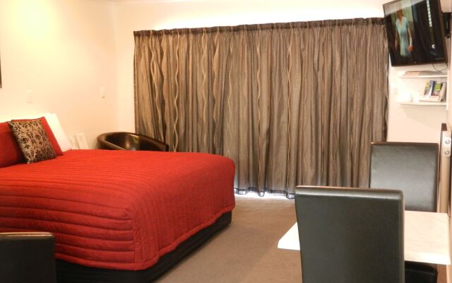 Amber Court Motel
