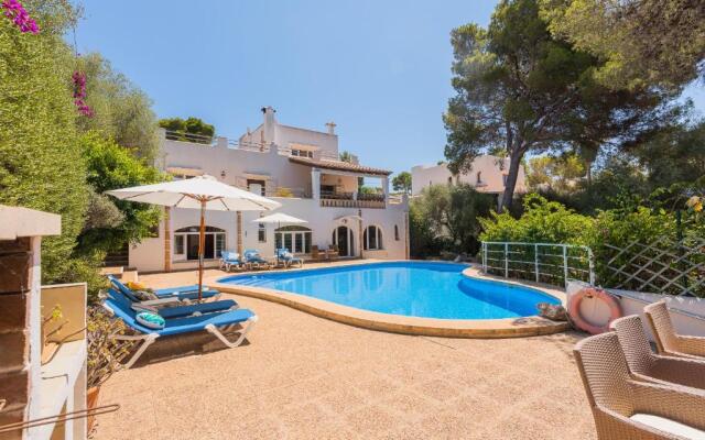 Villa West Casa Taake