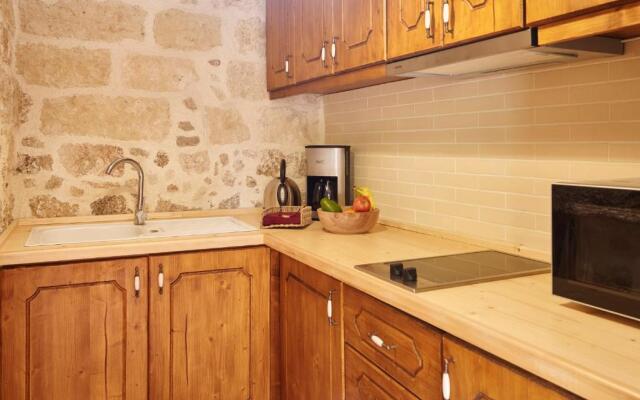 Helios Garden Boutique Apartments