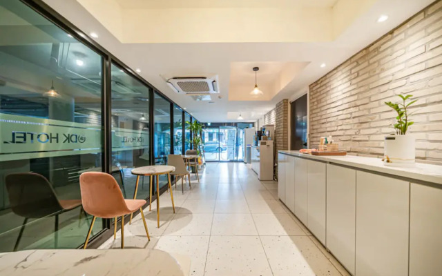 DK Hotel