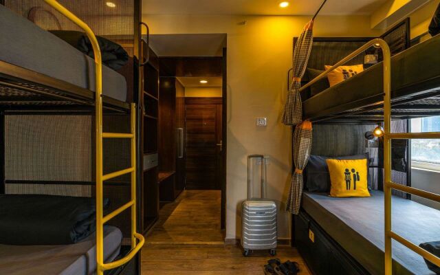 The Hosteller Bangalore, Brigade Road