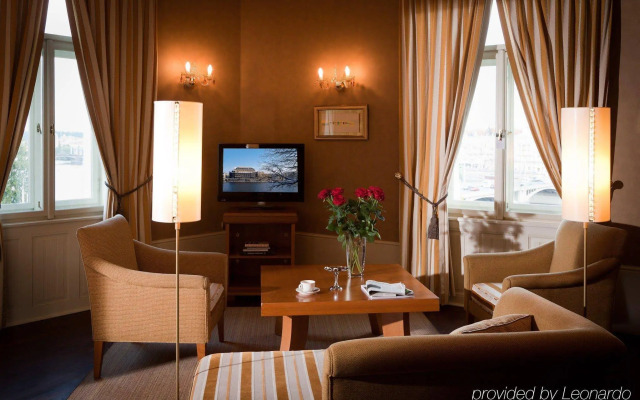 Mamaison Hotel Riverside Prague