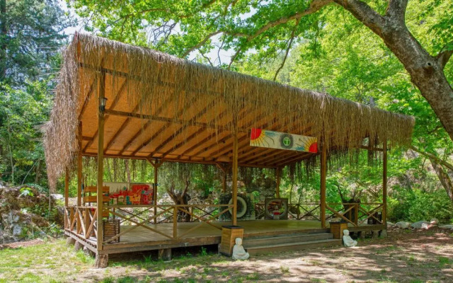 Yusalis Garden Hotel +12 Adult