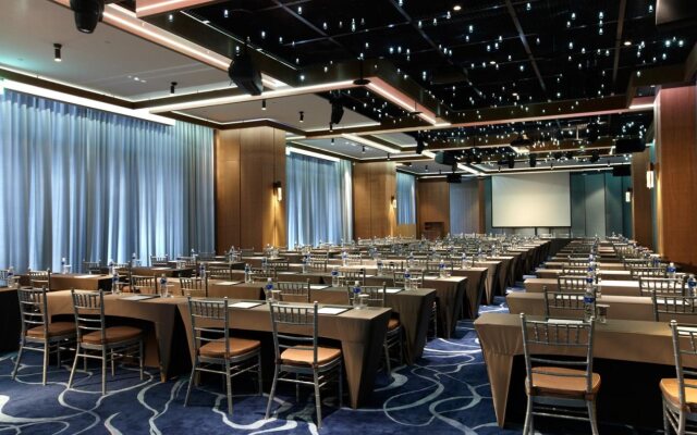 Discovery Hotel