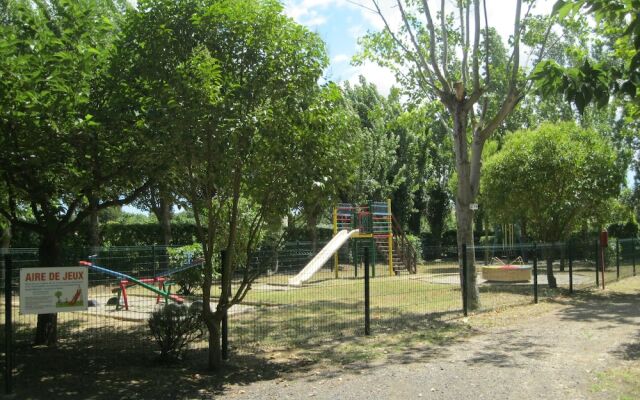 Camping Le Rebau