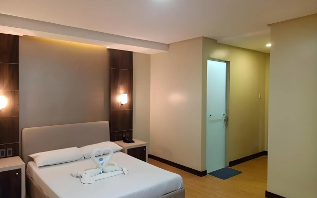 Hotel 99 Quiapo Manila
