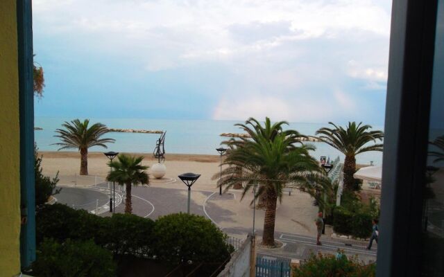 Grottammare Mon Amour Marina Grande And Marina Piccola