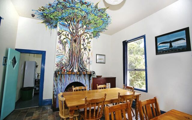 Albany Bayview Lodge YHA