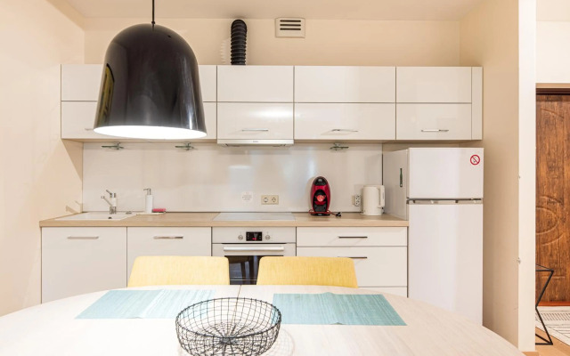 BIRUTĖS ALLEY 43, By Cohost