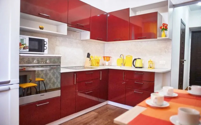 Apartments Five Stars on Lenin Avenue, 135/2