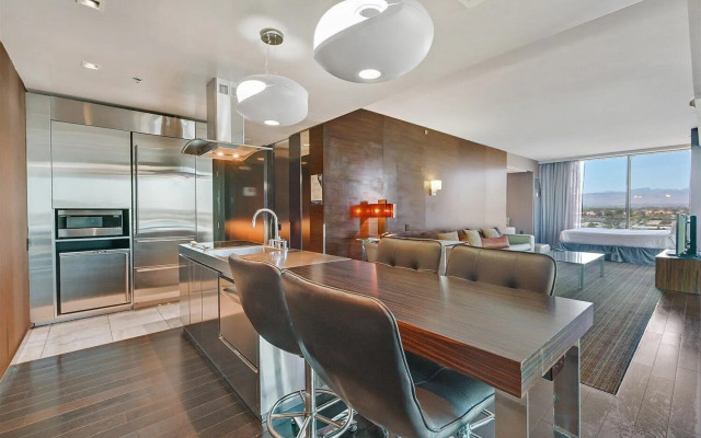 Palms Place Vacation Suites Collection