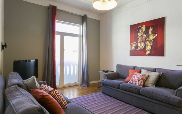 5 Bedroom Apartment near Av Liberdade