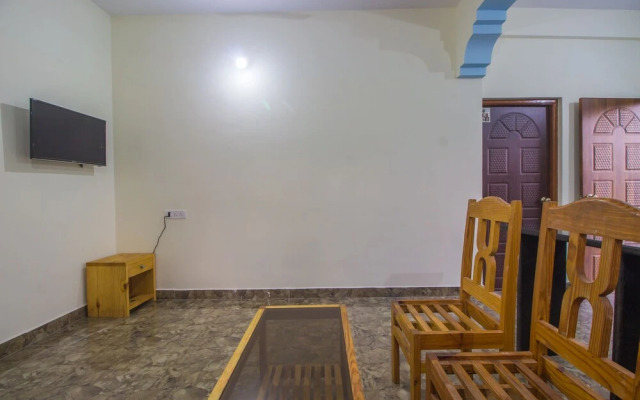 OYO 19350 Home Spacious 1BHK Candolim
