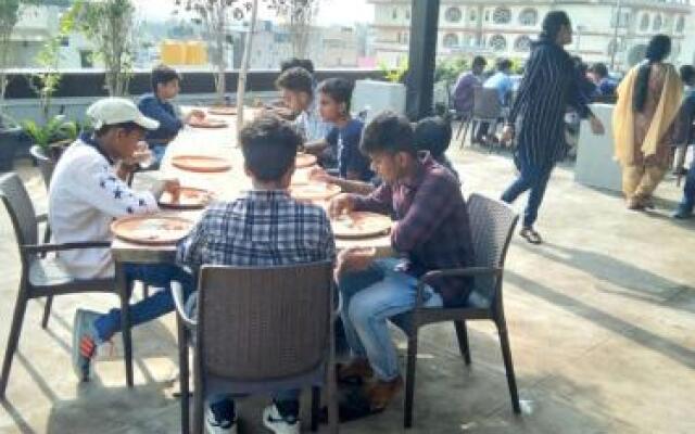 Hotel Swathi