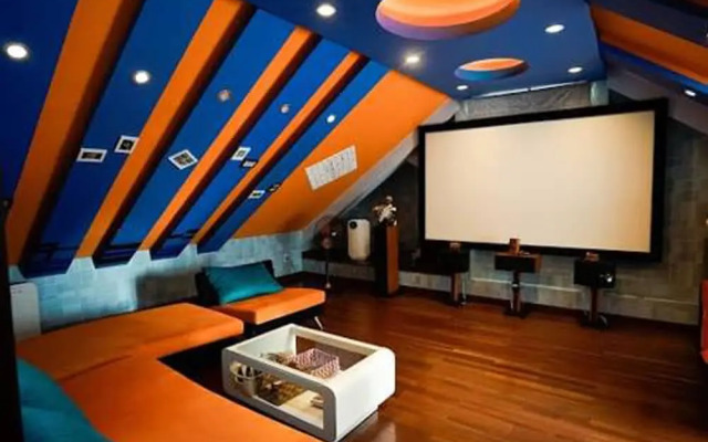 5 Bedrooms Pool Villa w Karaoke