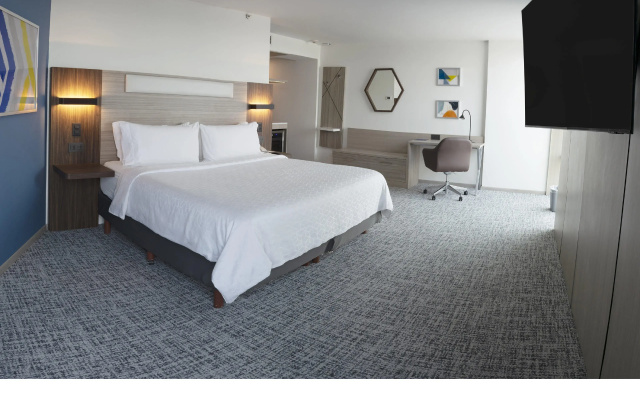 Holiday Inn Express Toluca Galerias Metepec by IHG