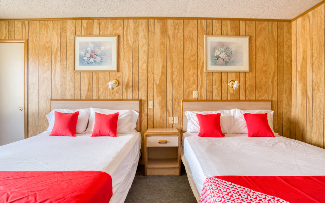 OYO Hotel Breckenridge TX Hubbard Creek Lake