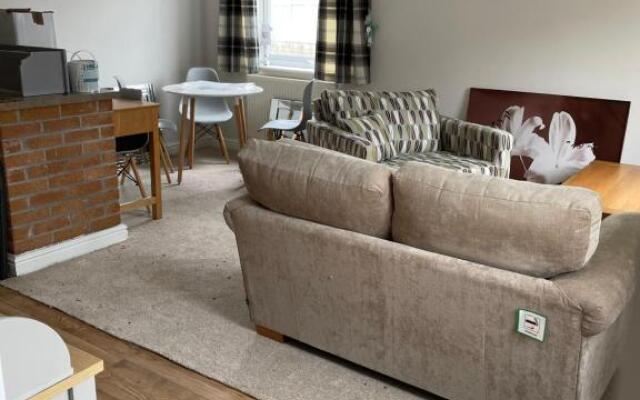 The Cwtch - a self contained one bedroom annex