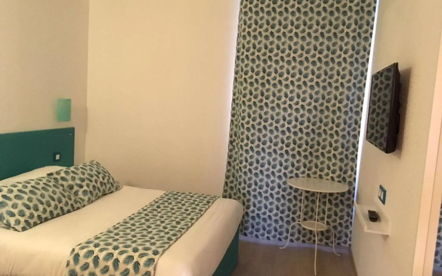 Brit Hotel Salon de Provence