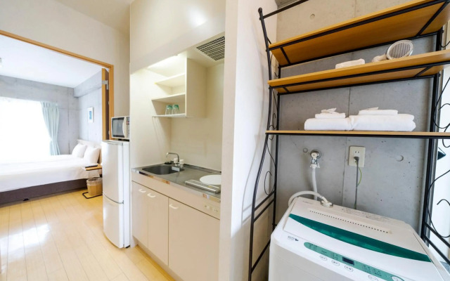 Naha-West Inn