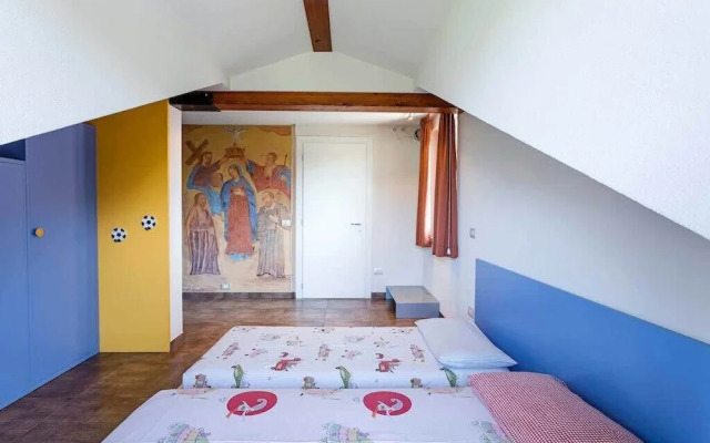 Villa Near Milan With Swimming Pool