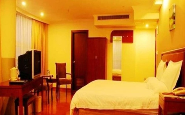 GreenTree Inn ShangHai PuDong New District TangQiao Metro Station Expr