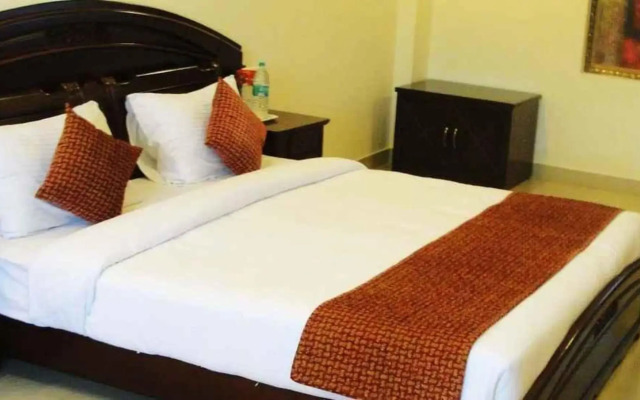 V V Grand Business Hotel