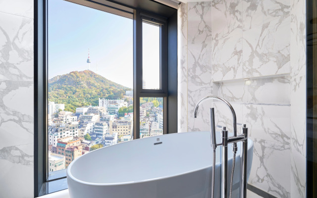 voco Seoul Myeongdong by IHG